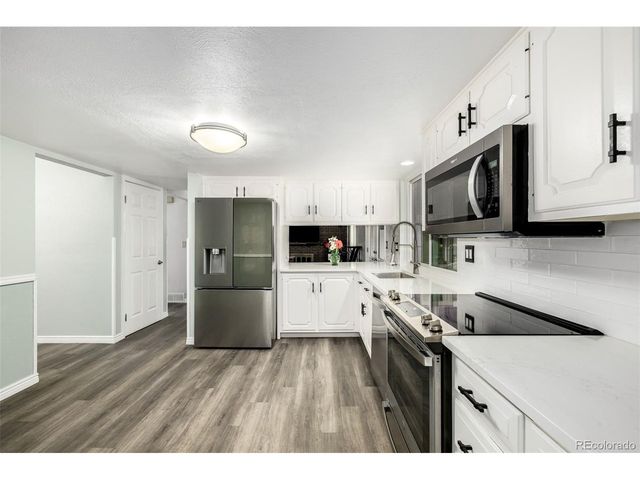 10986 W Montana Pl, Denver, CO 80232