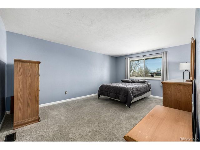 10986 W Montana Pl, Denver, CO 80232