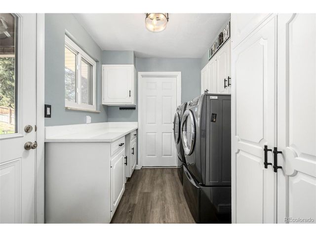 10986 W Montana Pl, Denver, CO 80232