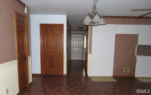 1406 WESTWOOD HILLS Drive, Evansville, IN 47720