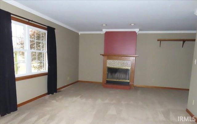 1406 WESTWOOD HILLS Drive, Evansville, IN 47720