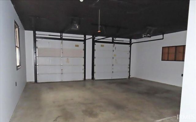 1406 WESTWOOD HILLS Drive, Evansville, IN 47720