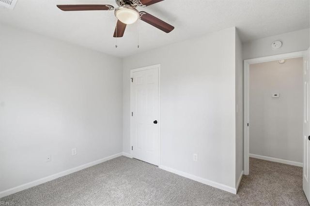 934 Elton Hall CIR, Newport News, VA 23608