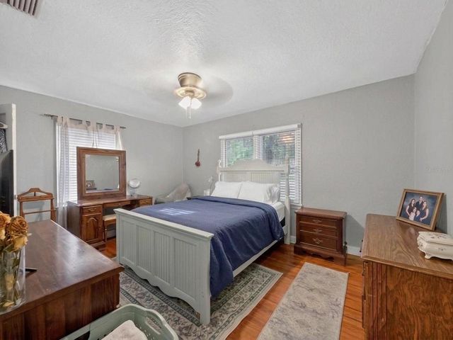 406 S 12TH STREET, Leesburg, FL 34748