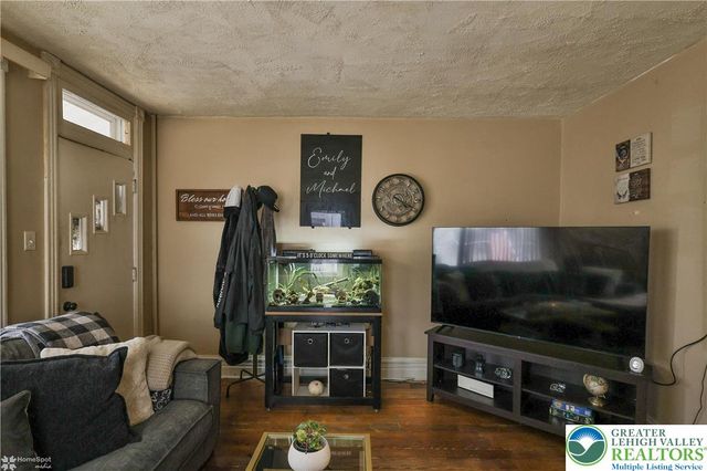 4539 Main Street, Whitehall Twp, PA 18052