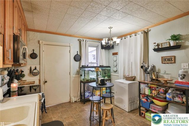 4539 Main Street, Whitehall Twp, PA 18052