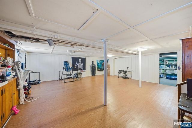 66 Legion Place, Closter, NJ 07624