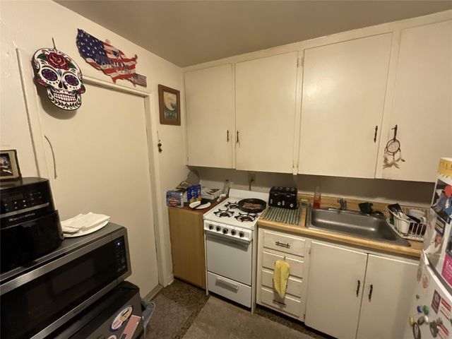 325 Conniston Road, West Palm Beach, FL 33405