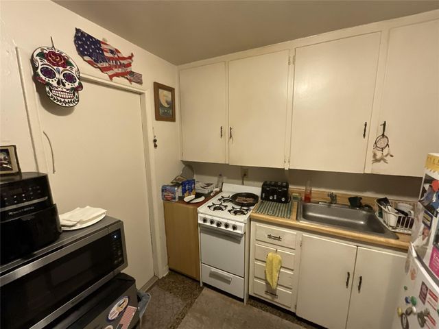 325 Conniston Road, West Palm Beach, FL 33405