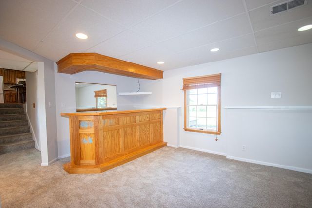 184 S 200 W, Valparaiso, IN 46385