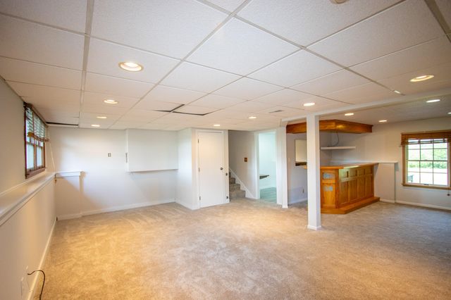 184 S 200 W, Valparaiso, IN 46385