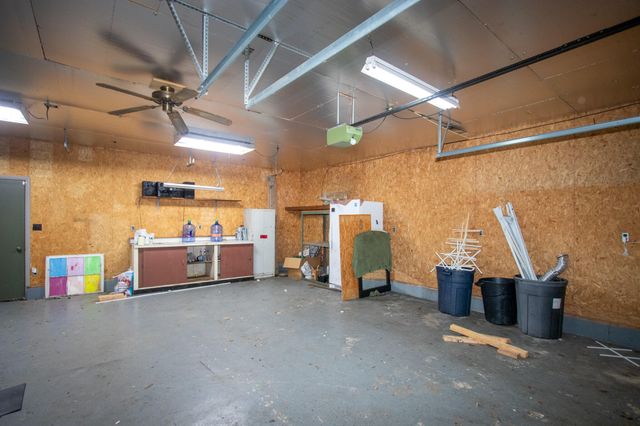 184 S 200 W, Valparaiso, IN 46385