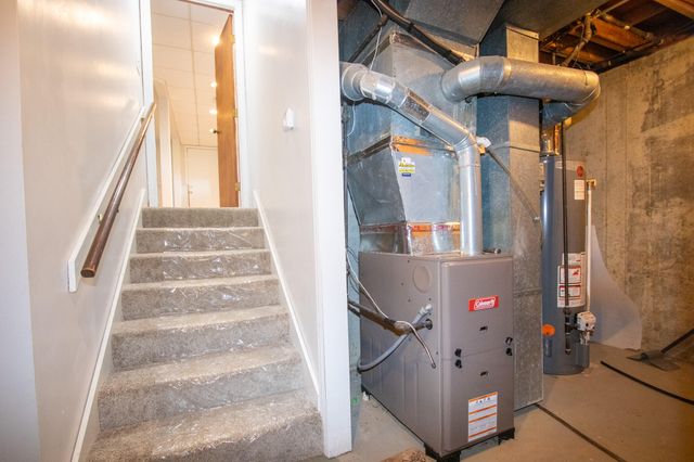 184 S 200 W, Valparaiso, IN 46385