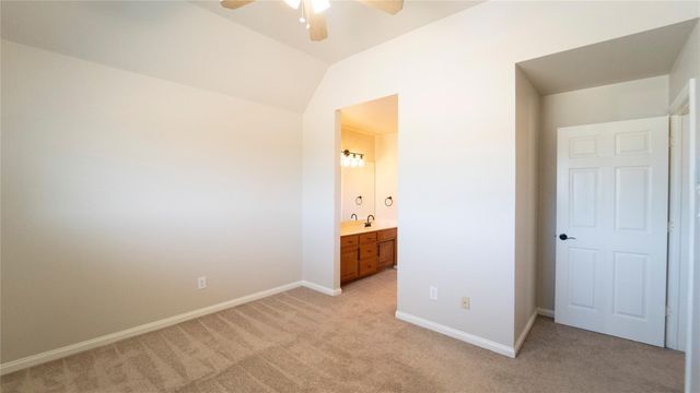 3718 Cliff View Loop, Weatherford, TX 76087