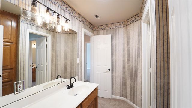 3718 Cliff View Loop, Weatherford, TX 76087