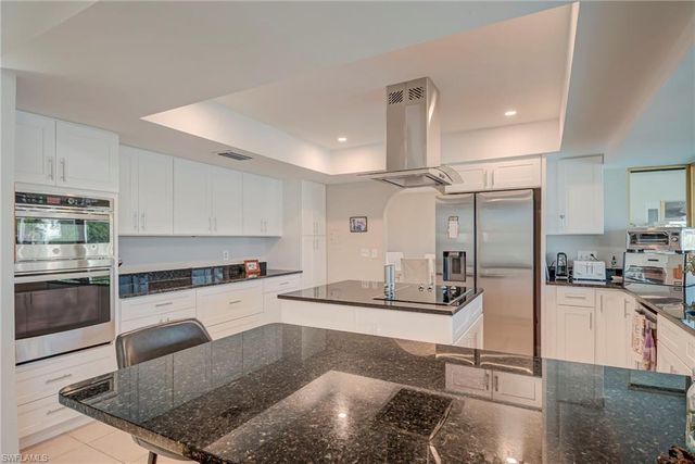 4556 Vinewood CIR, North Fort Myers, FL 33903