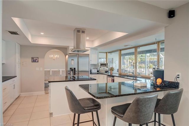 4556 Vinewood CIR, North Fort Myers, FL 33903