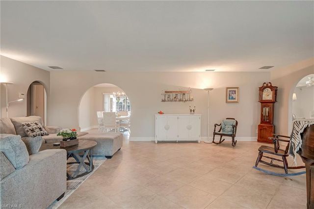 4556 Vinewood CIR, North Fort Myers, FL 33903