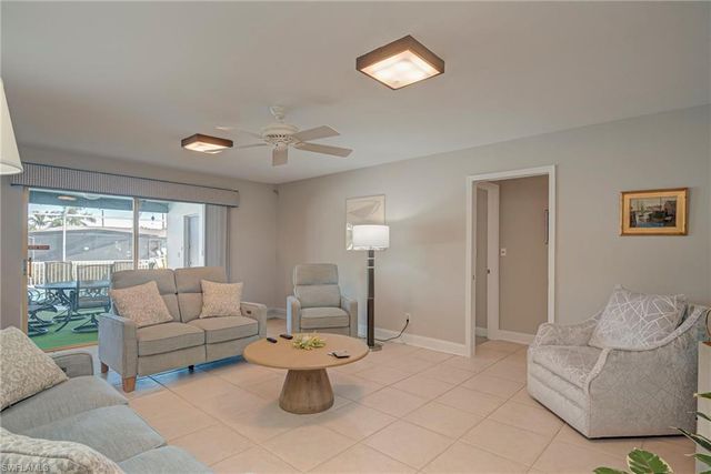 4556 Vinewood CIR, North Fort Myers, FL 33903