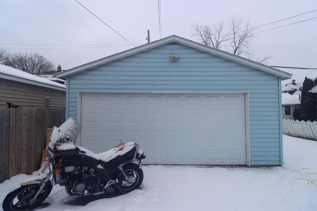 6622 26th AVENUE, Kenosha, WI 53143