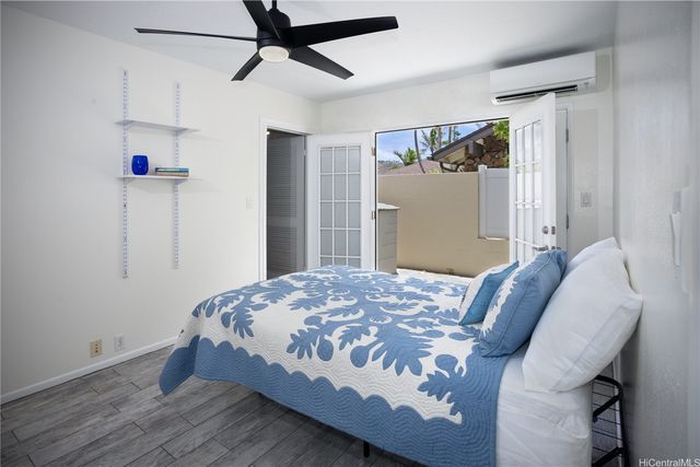 6977 Niumalu Loop, Honolulu, HI 96825