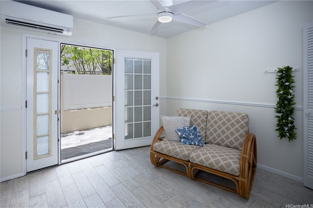 6977 Niumalu Loop, Honolulu, HI 96825