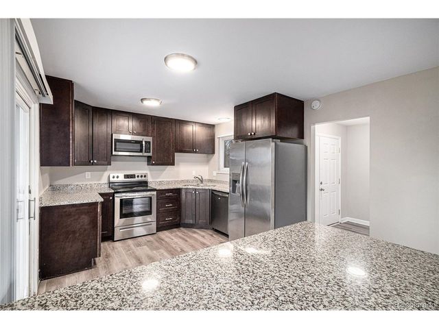 3038 S Xenia Ct, Denver, CO 80231