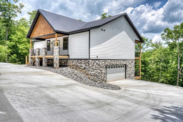 460 River Mountain Road, Murphy, NC 28906