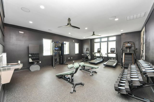 7711 Longmire Road 2, Conroe, TX 77304