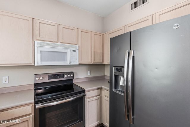 1018 W JANICE Drive, Tempe, AZ 85283