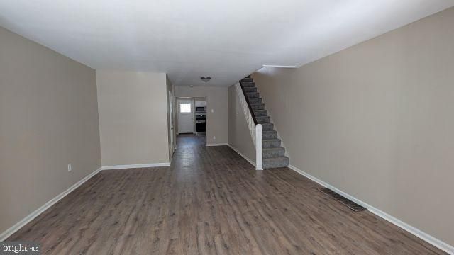 3219 MOUNT VERNON ST, Philadelphia, PA 19104