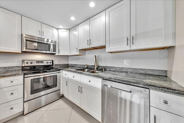 2503 Antigua Ter E1, Coconut Creek, FL 33066