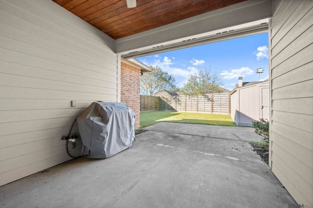 10115 Ambrose Ct, Baton Rouge, LA 70816