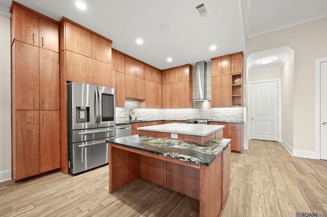 10115 Ambrose Ct, Baton Rouge, LA 70816