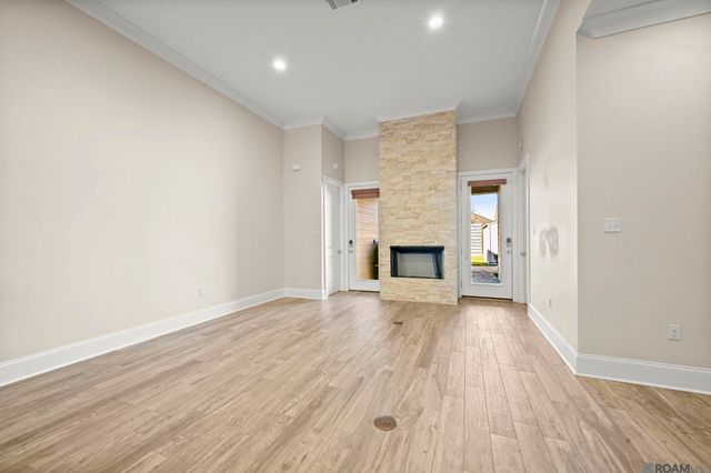 10115 Ambrose Ct, Baton Rouge, LA 70816