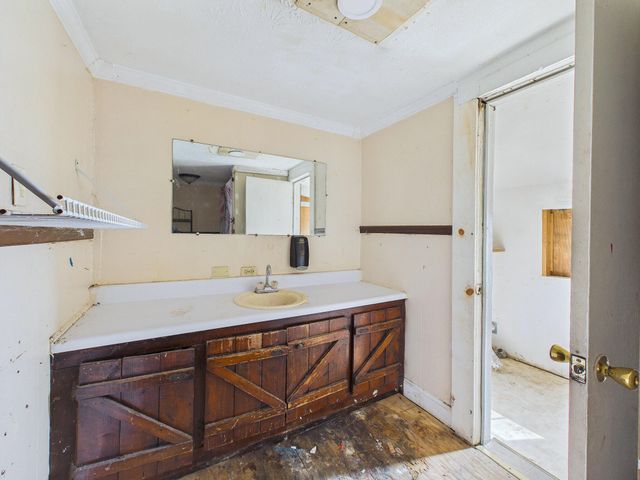 605 Bennett Street, Sweetwater, TN 37874
