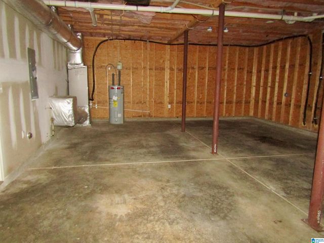 5100 MEADOW LAKE TRAIL, Bessemer, AL 35020