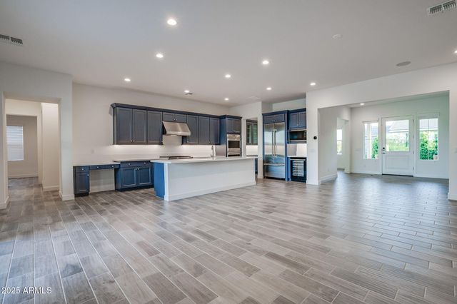 11534 N JEROME Street, Surprise, AZ 85388