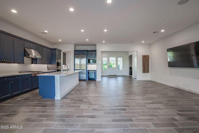 11534 N JEROME Street, Surprise, AZ 85388