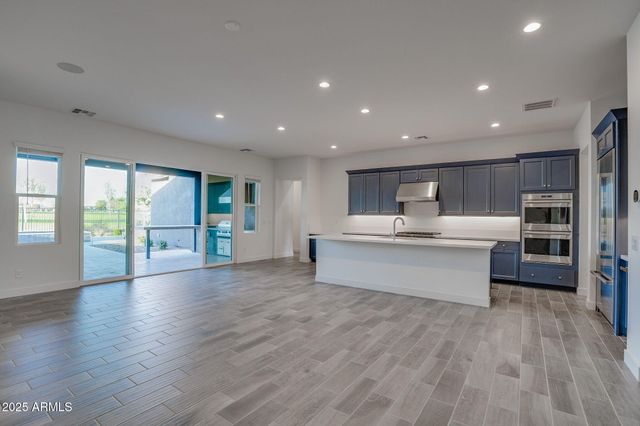 11534 N JEROME Street, Surprise, AZ 85388