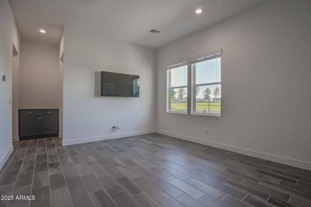 11534 N JEROME Street, Surprise, AZ 85388