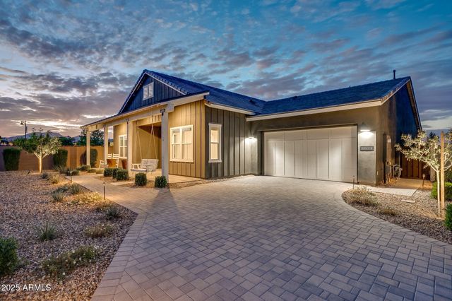 11534 N JEROME Street, Surprise, AZ 85388