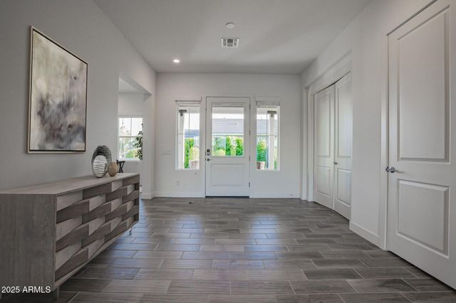 11534 N JEROME Street, Surprise, AZ 85388