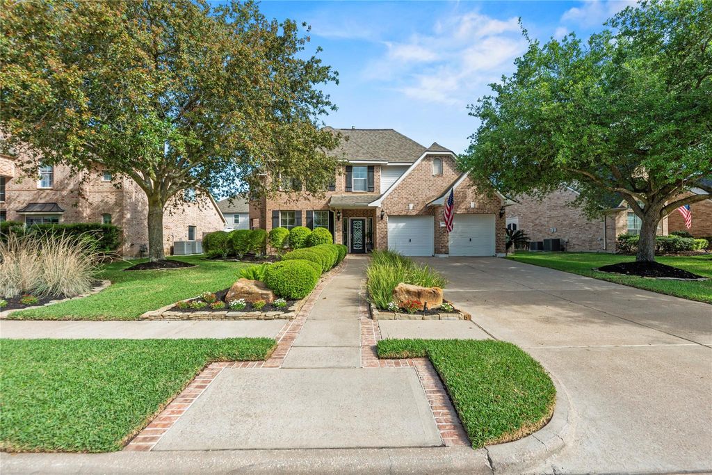 17718 Cypress Laurel Street, Houston, TX 77095