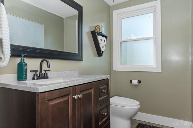 6839 Roe Street, Columbia Twp, OH 45227