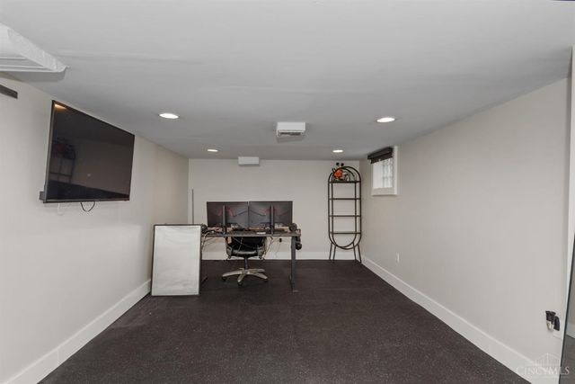 6839 Roe Street, Columbia Twp, OH 45227