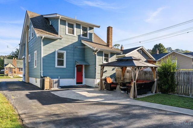 6839 Roe Street, Columbia Twp, OH 45227