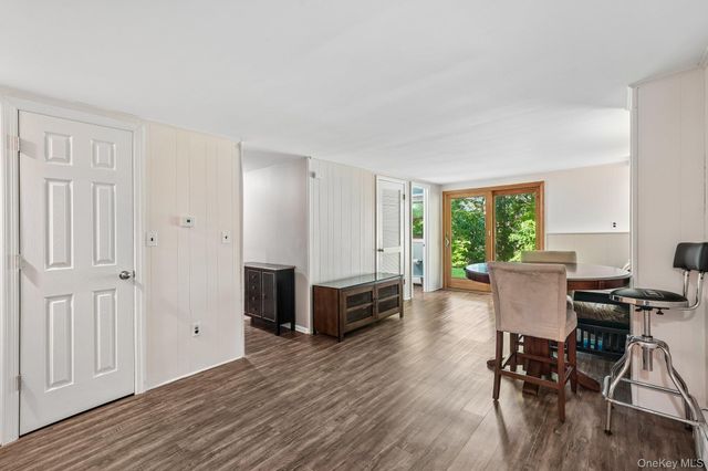 37 Nursery Road, Tuxedo Park, NY 10987
