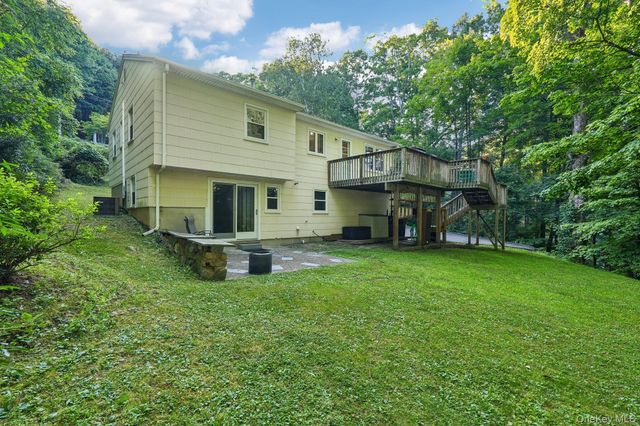 37 Nursery Road, Tuxedo Park, NY 10987