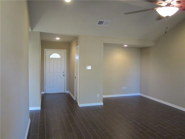 209 Ginger Lane, Euless, TX 76039